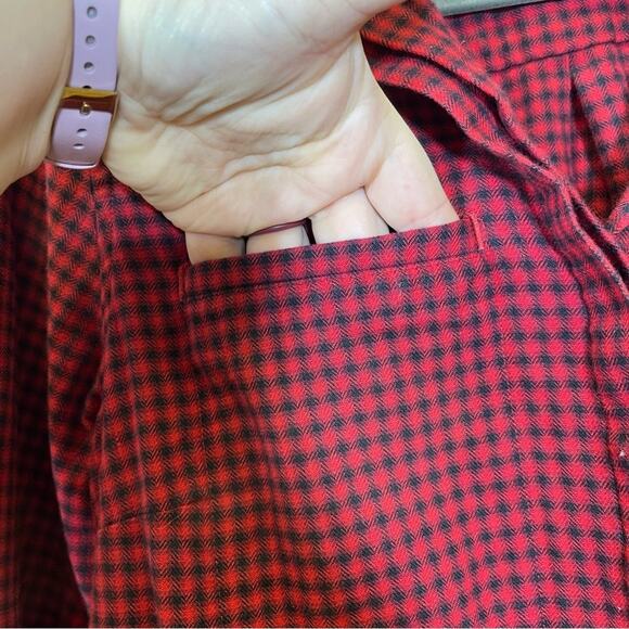 L.L. Bean, Red Plaid Button-Up Shirt. Size Small. In excellent condition! - Picture 3 of 8